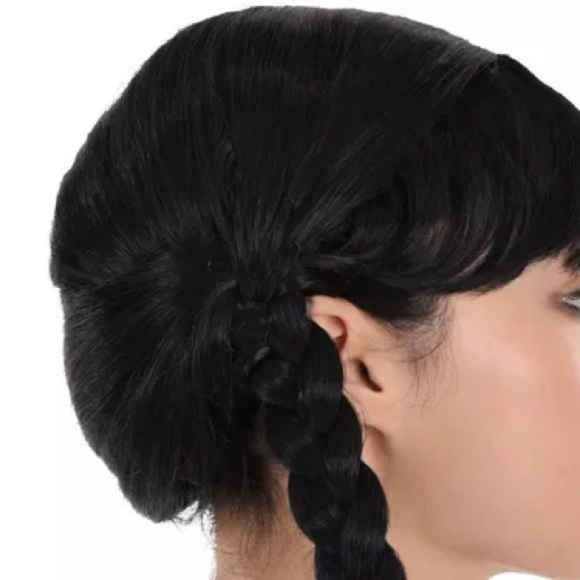 Wednesday Addams Costume Wig Wednesday Netflix TV Series Halloween New in Box - Picture 6 of 6